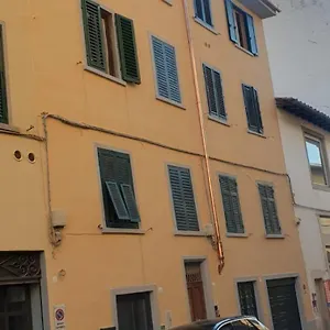 Piaggione Apt, Galante In Appartamento